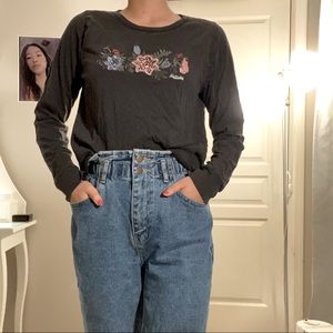 Charcoal Long sleeve tee (floral design)